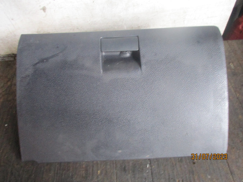 HYUNDAI GETZ 2005 GLOVE BOX