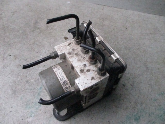2013 VW GOLF MK7 1.6 DIESEL ABS PUMP 5Q0614517ER