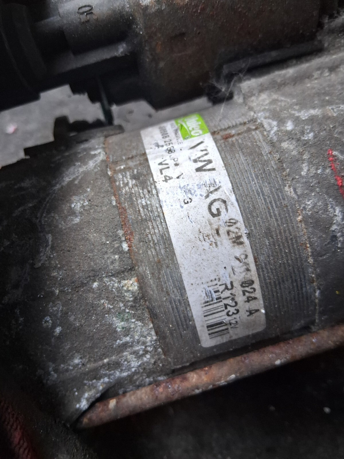 AUDI A3 8P MK2 1.6 PETROL STARTER MOTOR 02M911024A