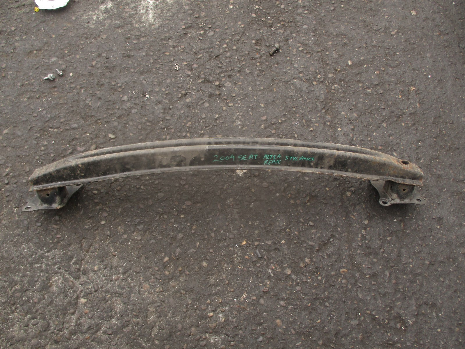 2004 SEAT ALTEA MK1 REAR BUMPER REINFORCEMENT CRASH BAR