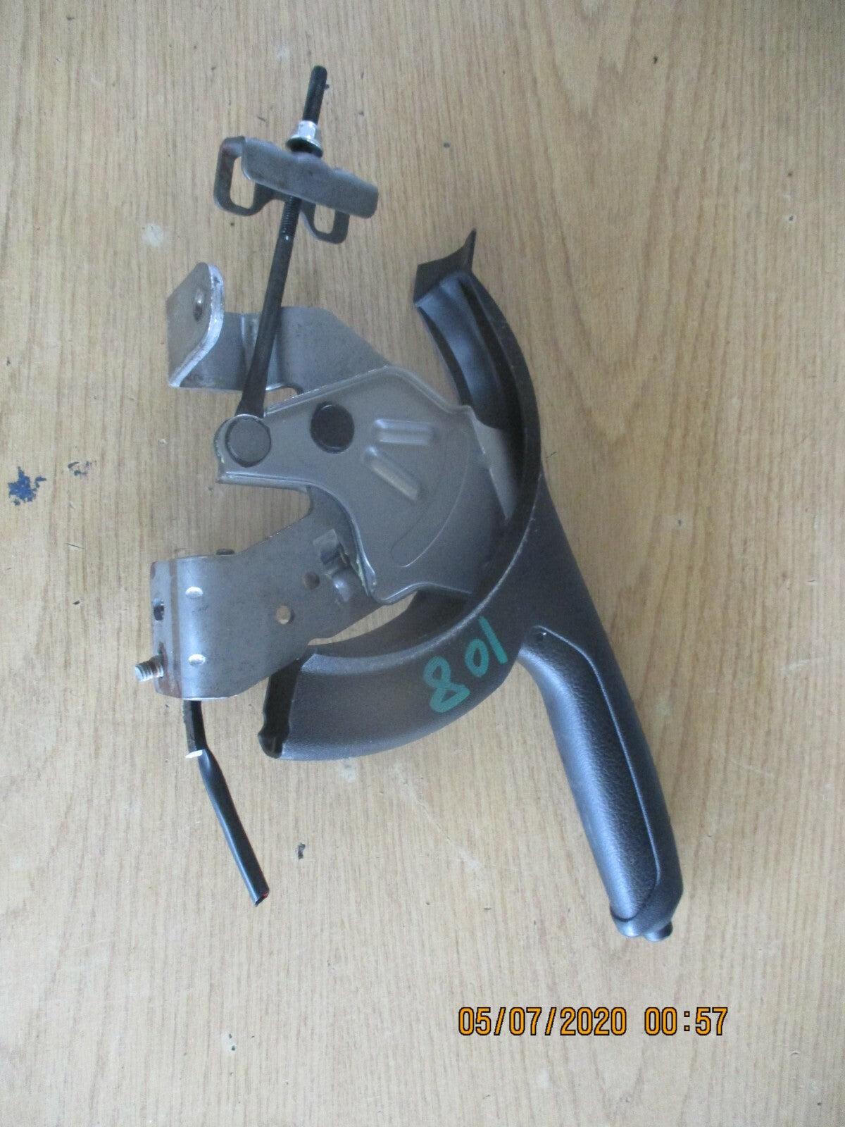 TOYOTA AYGO CITROEN C1 MK2 PEUGEOT 108 HAND PARK BRAKE LEVER HANDLE