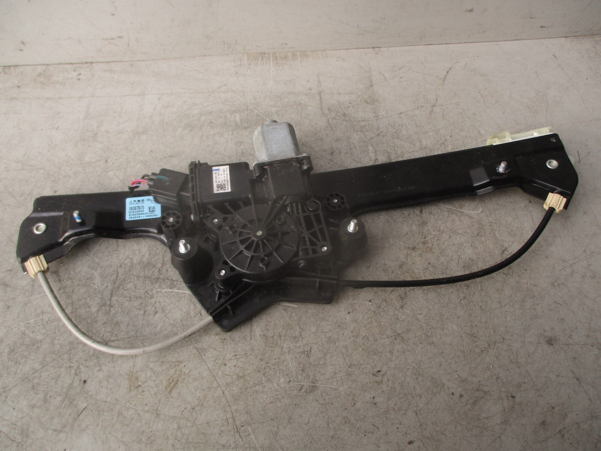 2021 MG HS NSR PASSENGER SIDE REAR LEFT WINDOW MOTOR & REGULATOR  10367615