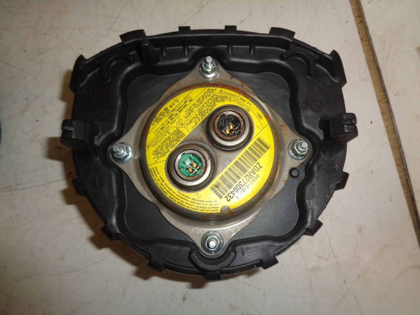 BMW E81 E82 E87 E88 E90 E91 E92 E93 M SPORT STEERING WHEEL AIRBAG 66199001