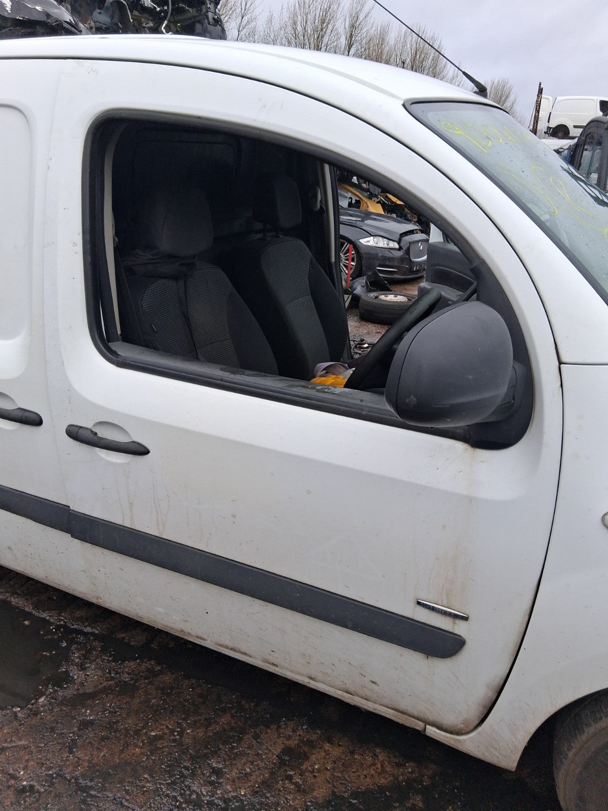 2016 MERCEDES CITAN W415 OSF DRIVER SIDE FRONT RIGHT BARE DOOR WHITE