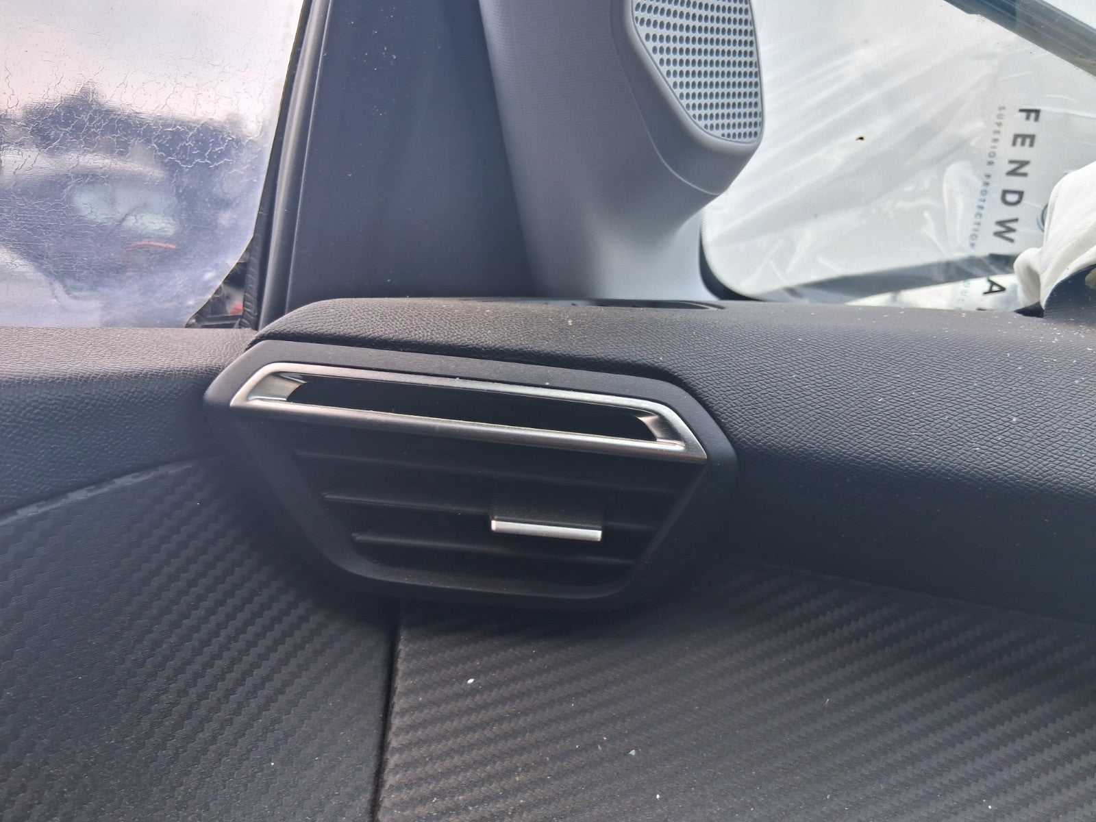 PEUGEOT 208 MK2 2025 NSF PASSENGER SIDE FRONT AIR VENT