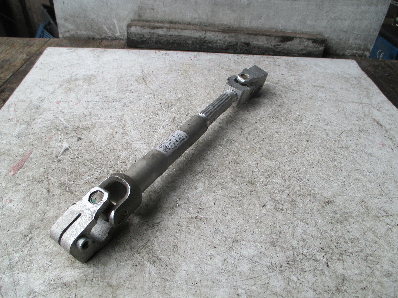 MERCEDES GLA X156 MK1 180 1.6 PETROL STEERING COLUMN JOINT A2464600509