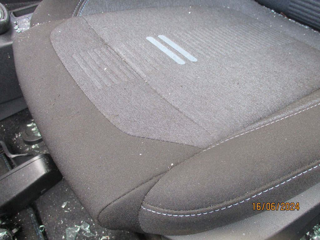 FORD FIESTA MK8 2023 NSF PASSENEGR SIDE FRONT COMPLETE SEAT FABRIC