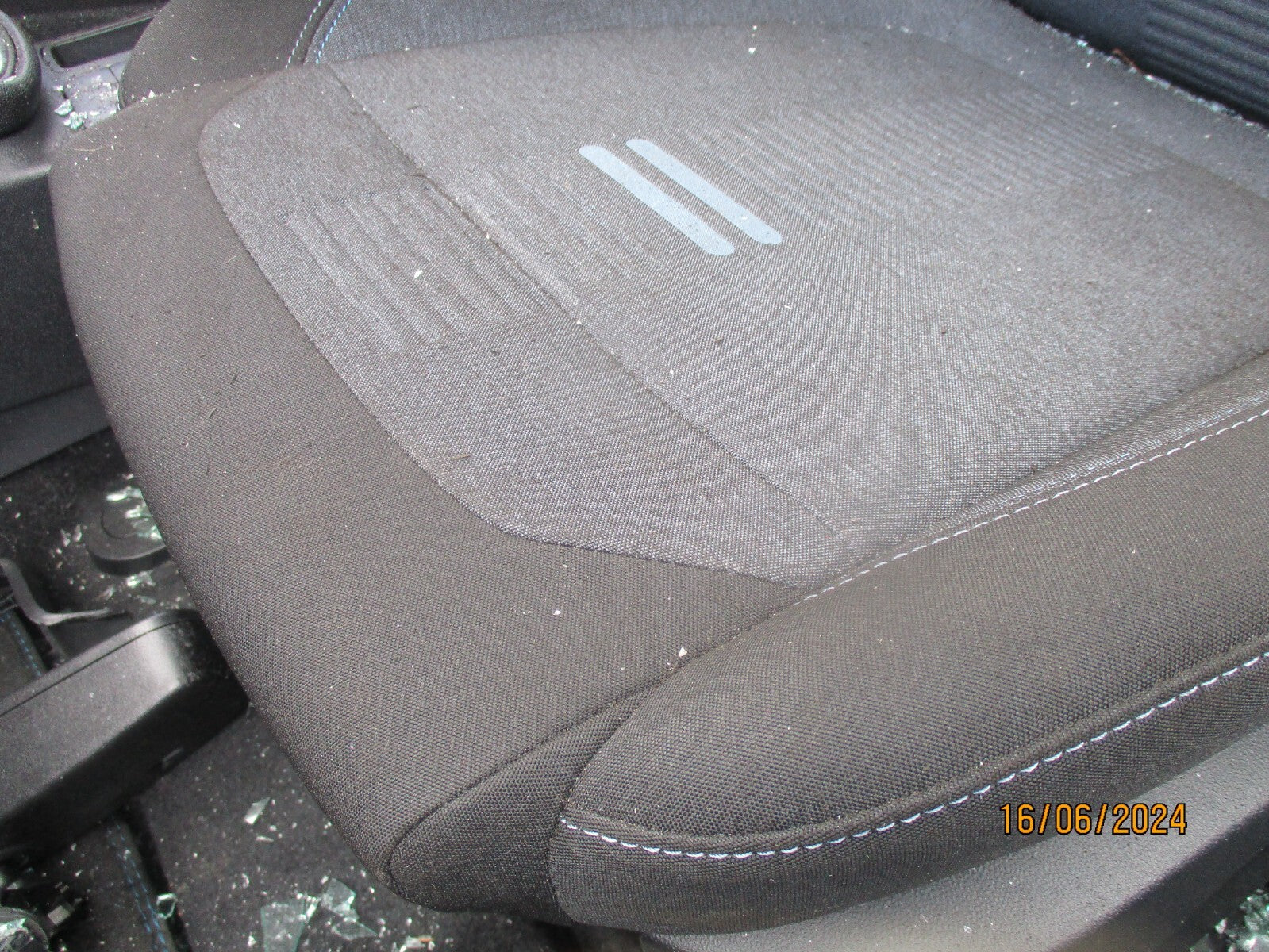 FORD FIESTA MK8 2023 NSF PASSENEGR SIDE FRONT COMPLETE SEAT FABRIC