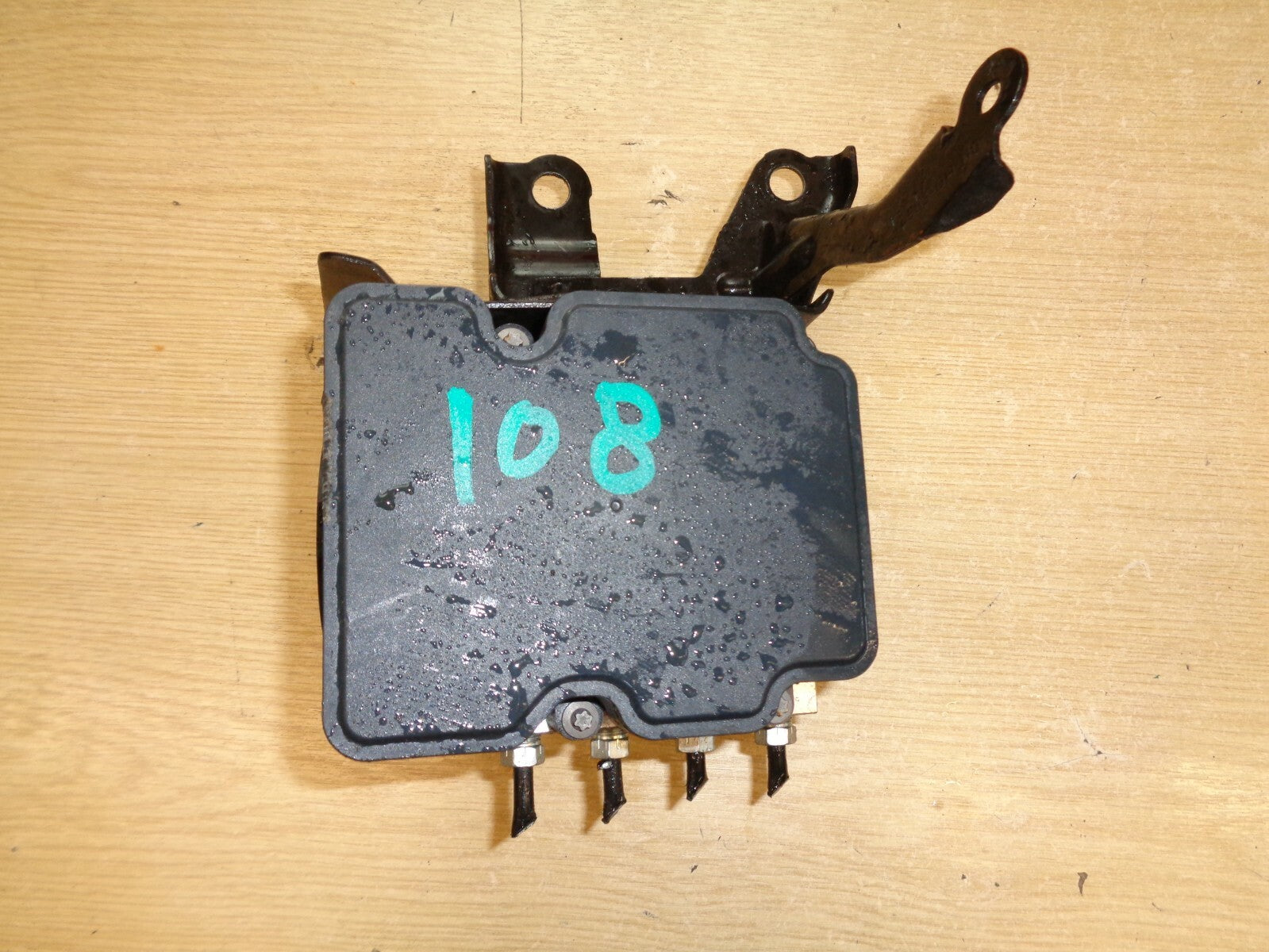 PEUGEOT 108 MK2 2017 1.0 ABS PUMP MODULE 445400H070