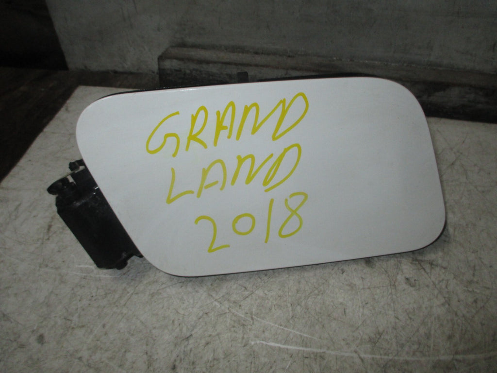 VAUXHALL GRANDLAND X 2018 FUEL FILLER FLAP WHITE YP000108