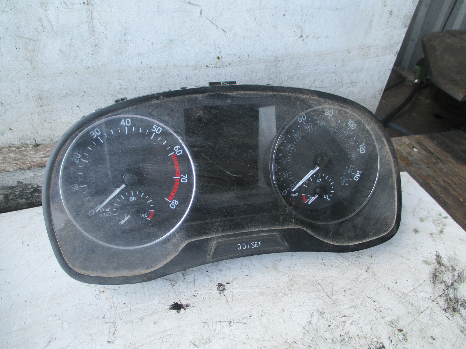 SKODA FABIA 2017 MK3 1.0 PETROL SPEEDOMETER INSTRUMENT 6V0920940C