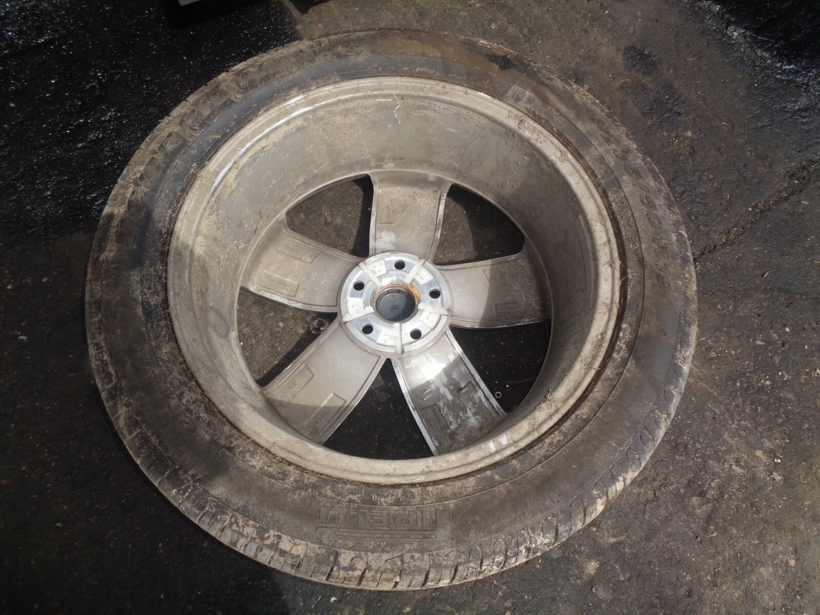 VW VOLKSWAGEN TIGUAN MK2 2019 19 INCH SINGLE ALLOY WHEEL & TYRE 235/50R19 REF 3