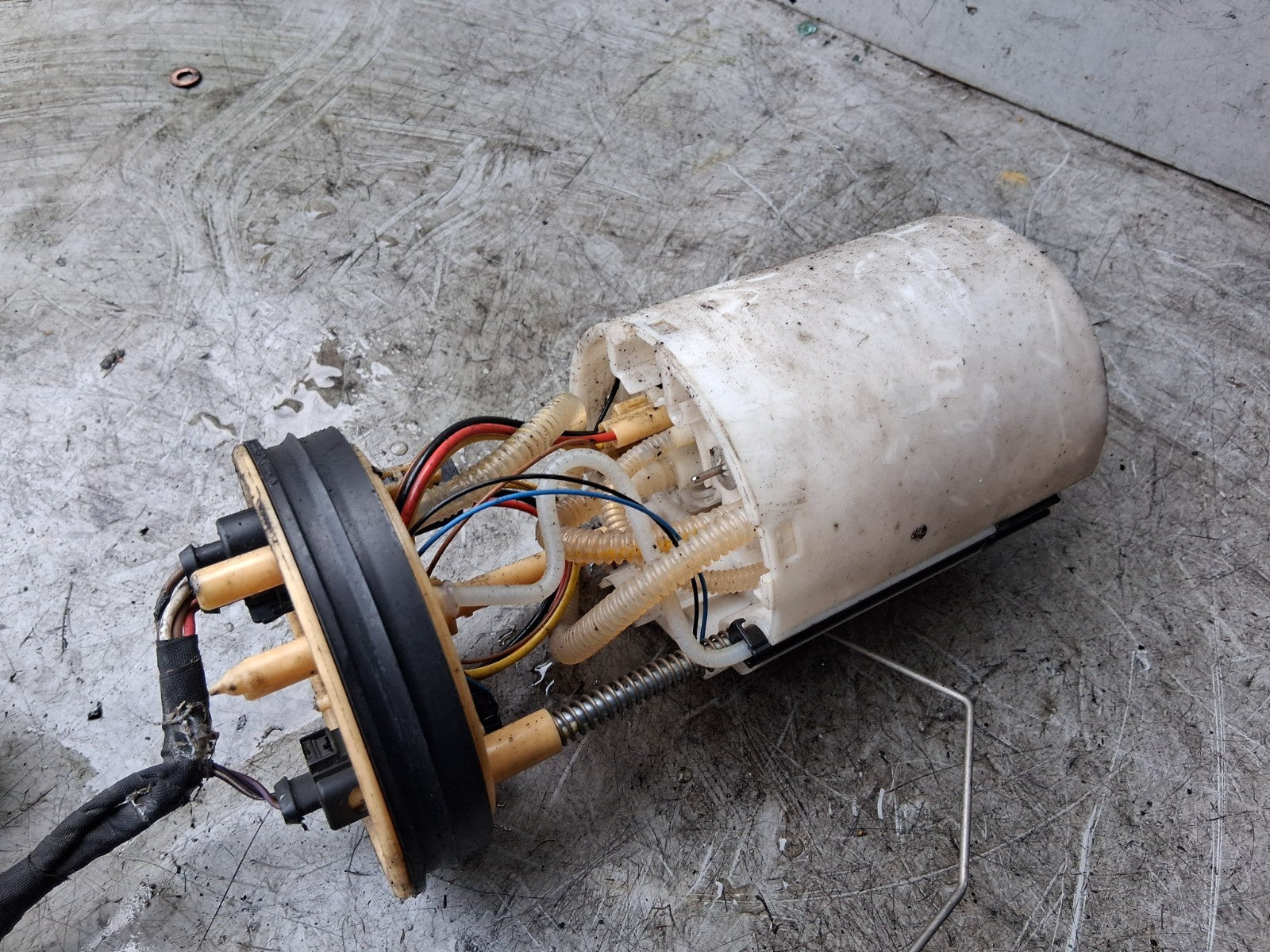 2022 VW VOLKSWAGEN CRAFTER MK2 2.0 TDI DIESEL FUEL SENDING PUMP 2N0919050D