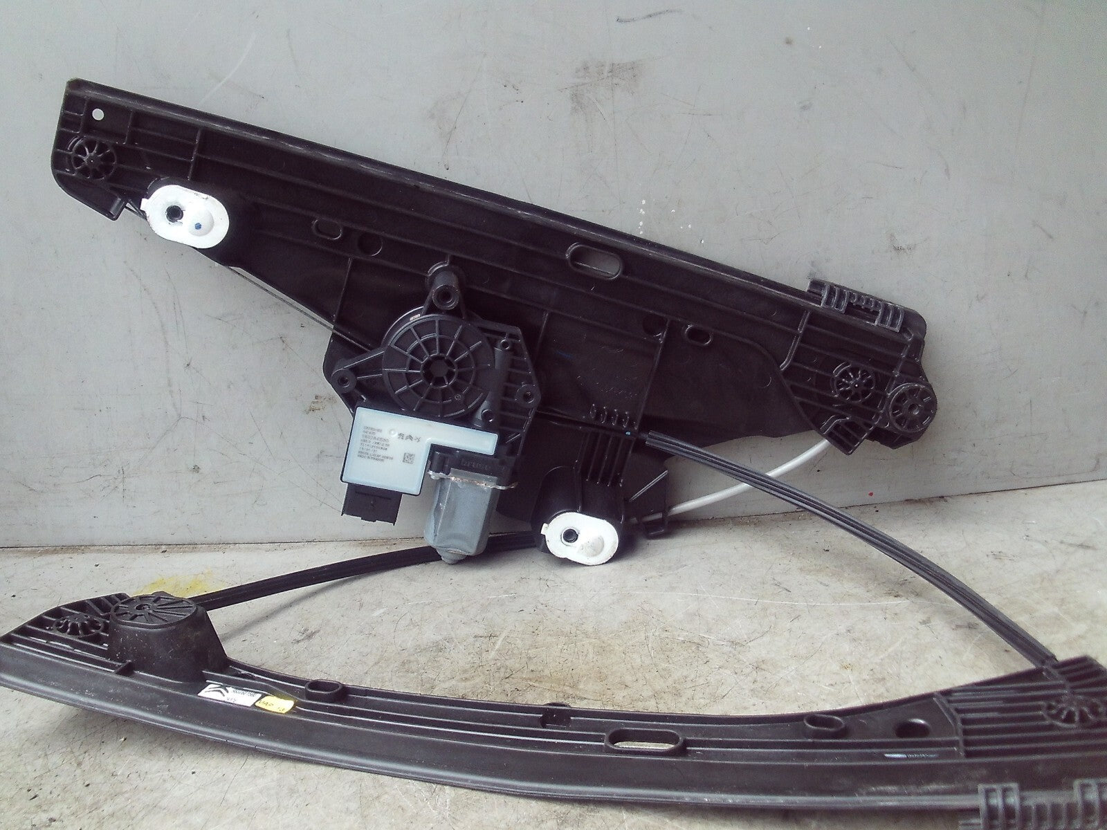 2021 CITROEN C4 MK3 OSF DRIVER SIDE FRONT RIGHT WINDOW  REGULATOR 9832841580