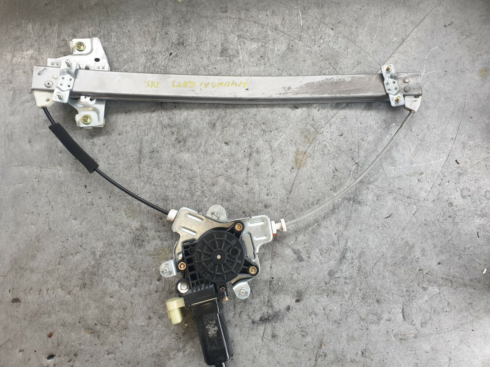 HYUNDAI GETZ 2005 3 DOOR DRIVER SIDE OS WINDOW REGULATOR MECHANISM MOTOR