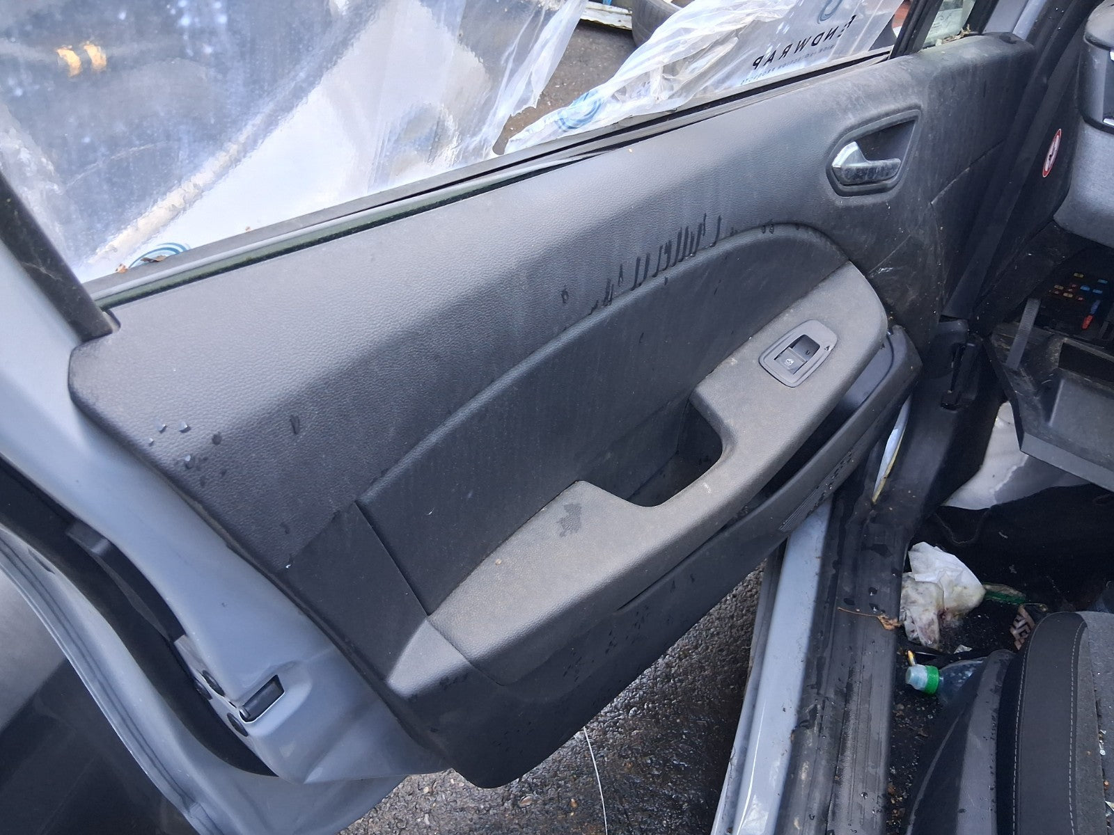 2024 RENAULT CLIO FACELIFT MK5 NSF PASSENGER SIDE FRONT LEFT DOOR CARD PANEL