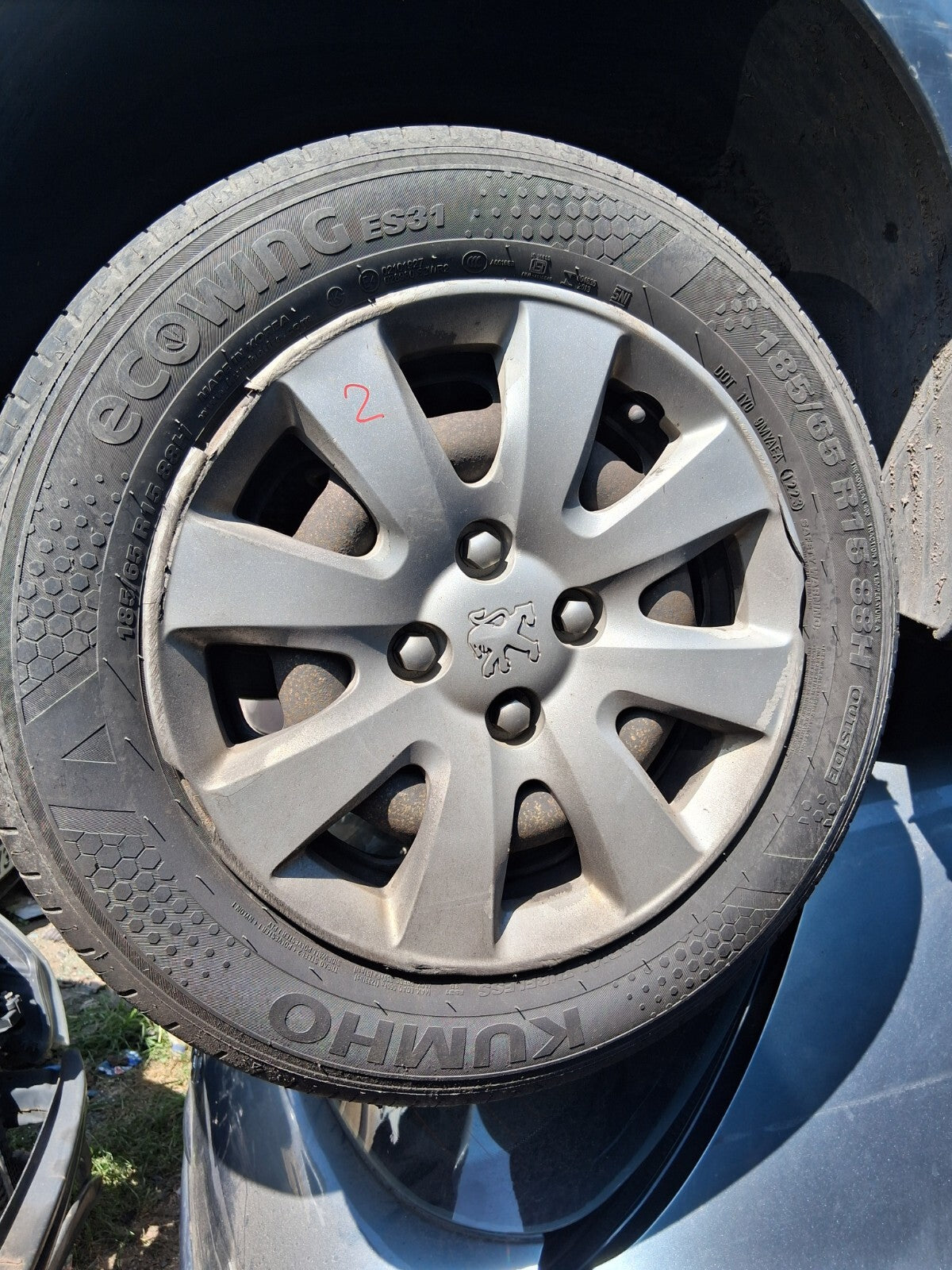 2009 PEUGEOT 207 15 INCH STEEL WHEEL WITH WHEEL CUP COVER TYRE 185/65R15