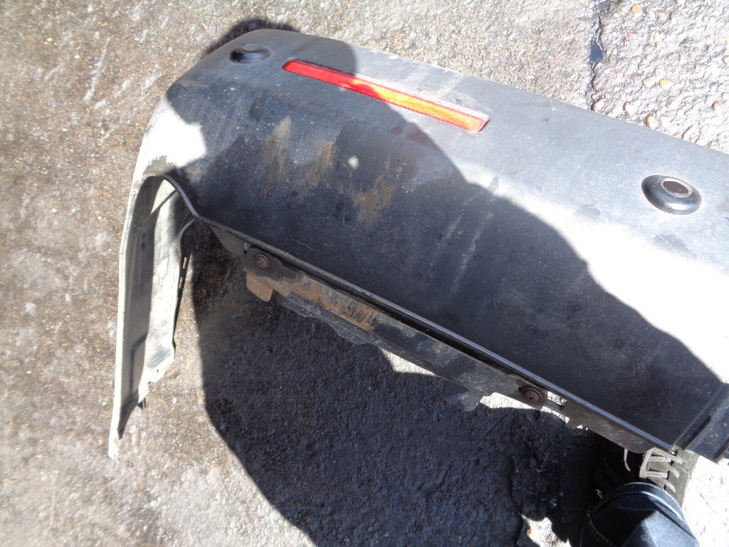 LANDROVER DISCOVERY 3 2004 REAR BUMPER BLACK