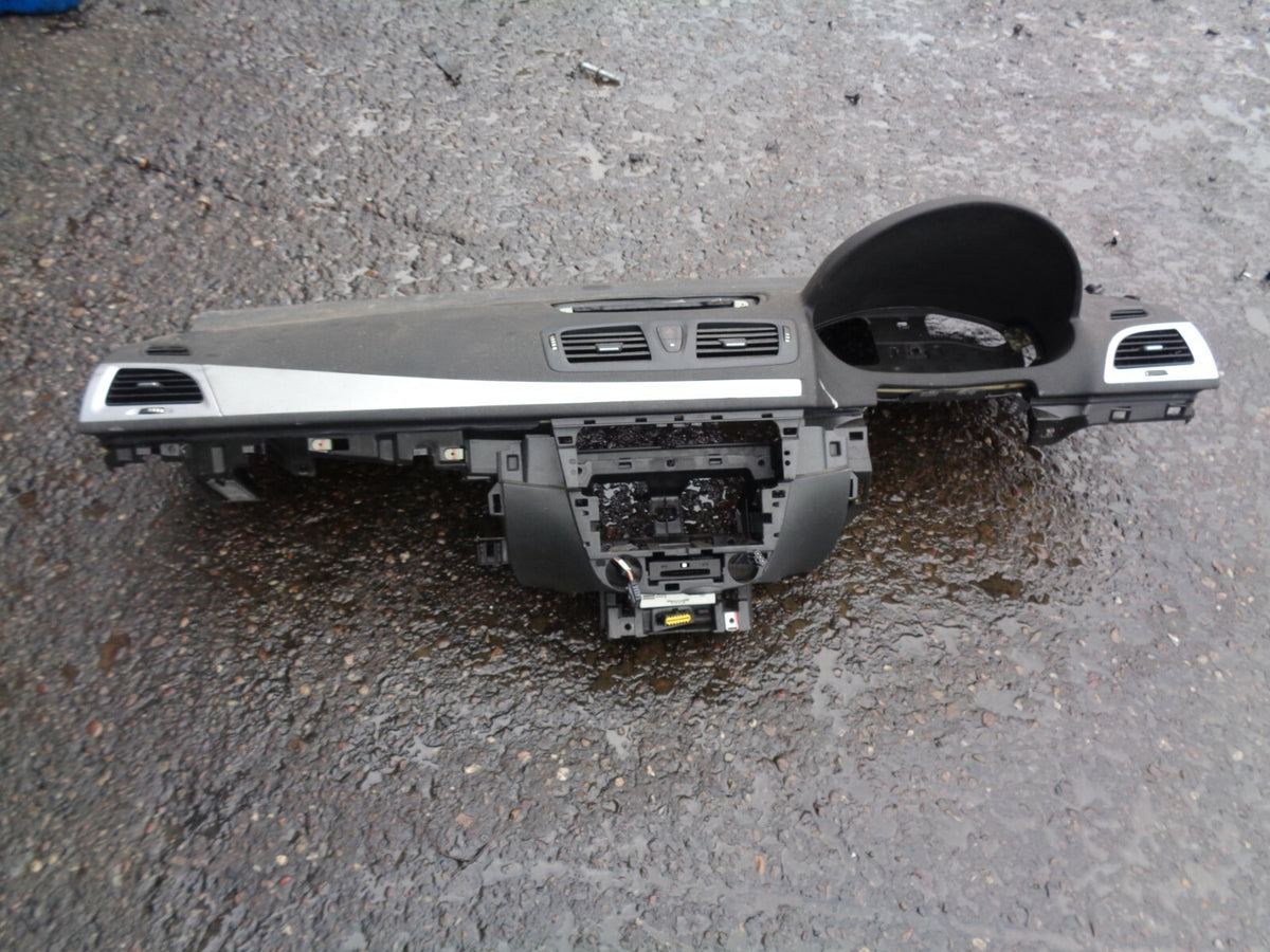 RENAULT MEGANE 2012 MK3 1.6 DCI DASHBOARD WITH AIRBAG 681000026R