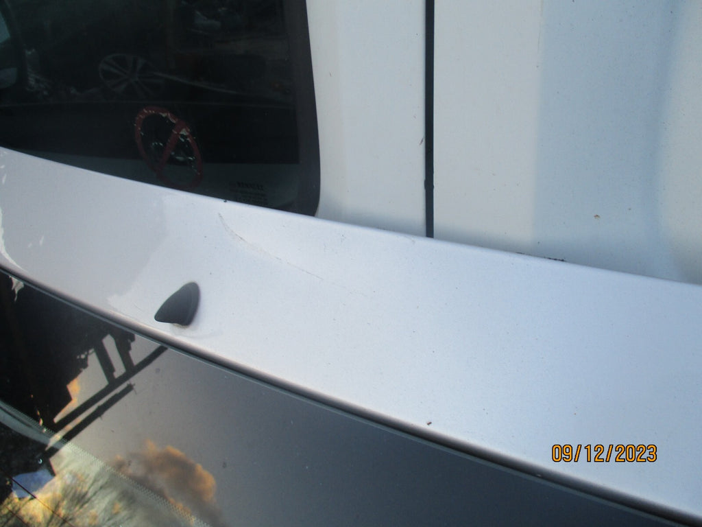 VAUXHALL INSIGNIA MK1 2011 COMPLETE TAILGATE BOOTLID SILVER