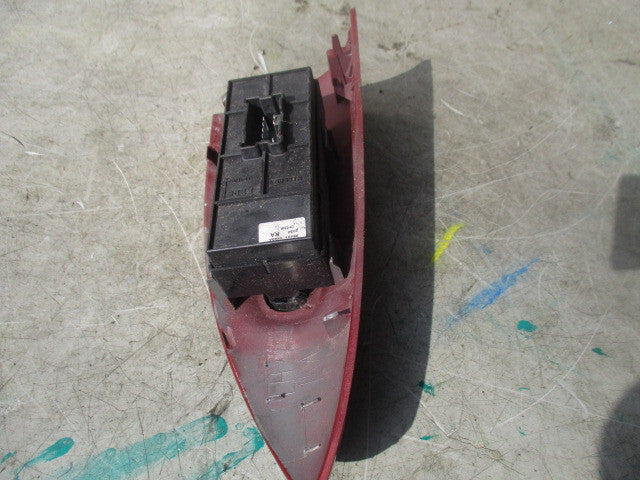 2010 NISSAN JUKE MK1 F15 NSR PASSENGER SIDE WINDOW CONTROL SWITCH PANEL