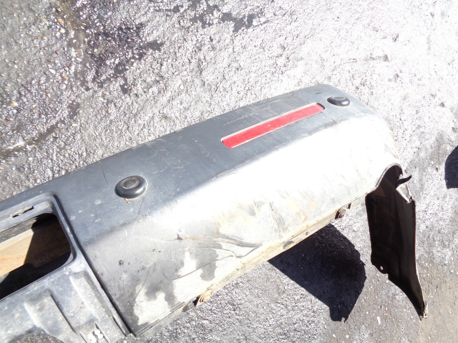 LANDROVER DISCOVERY 3 2004 REAR BUMPER BLACK