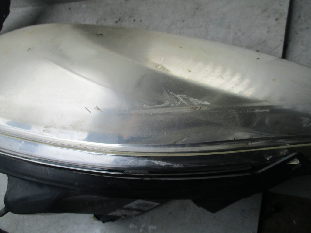 2015 PEUGEOT BIPPER FRONT HEADLIGHT HEADLAMP 45560509