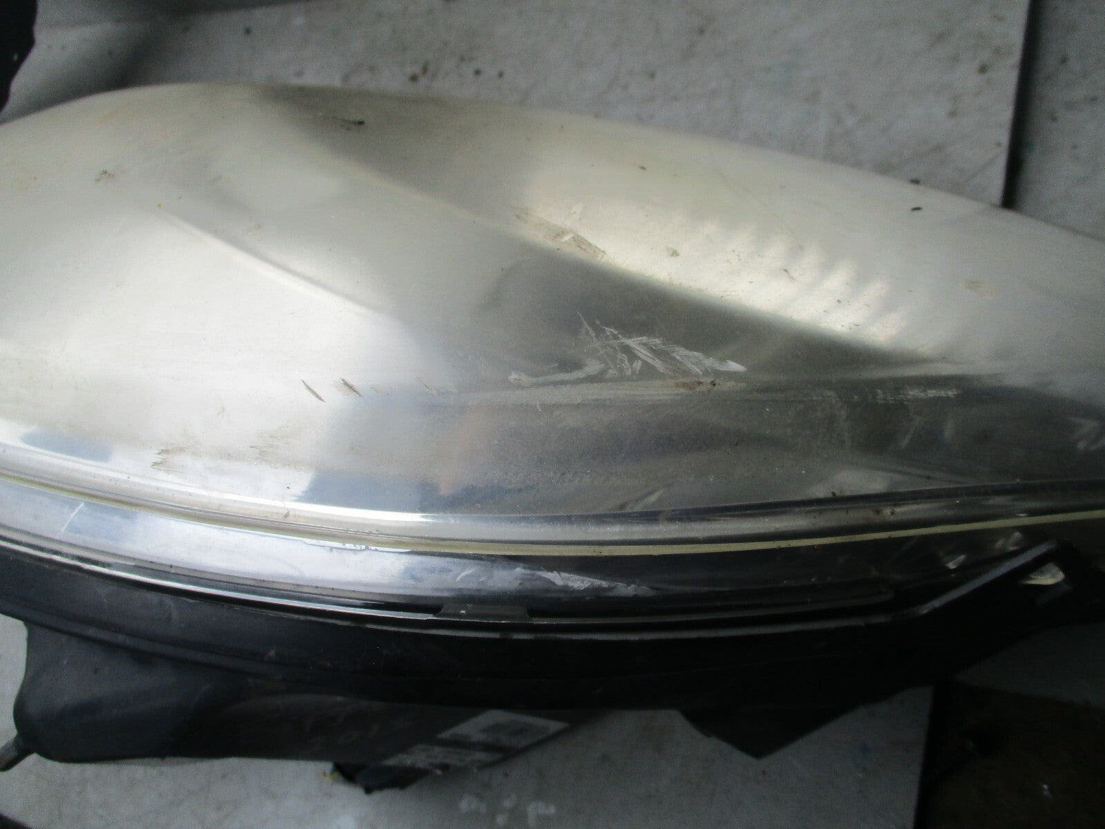2015 PEUGEOT BIPPER FRONT HEADLIGHT HEADLAMP 45560509