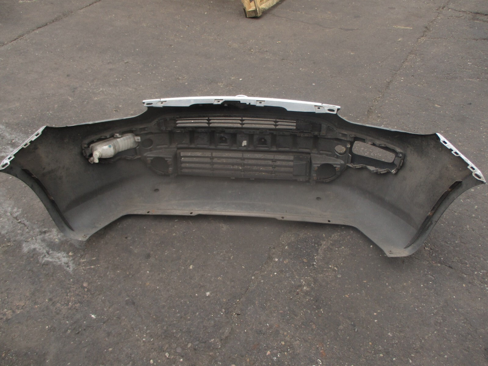 2010 FIAT GRANDE PUNTO EVO FACELIFT FRONT BUMPER COMPLETE GREY 595