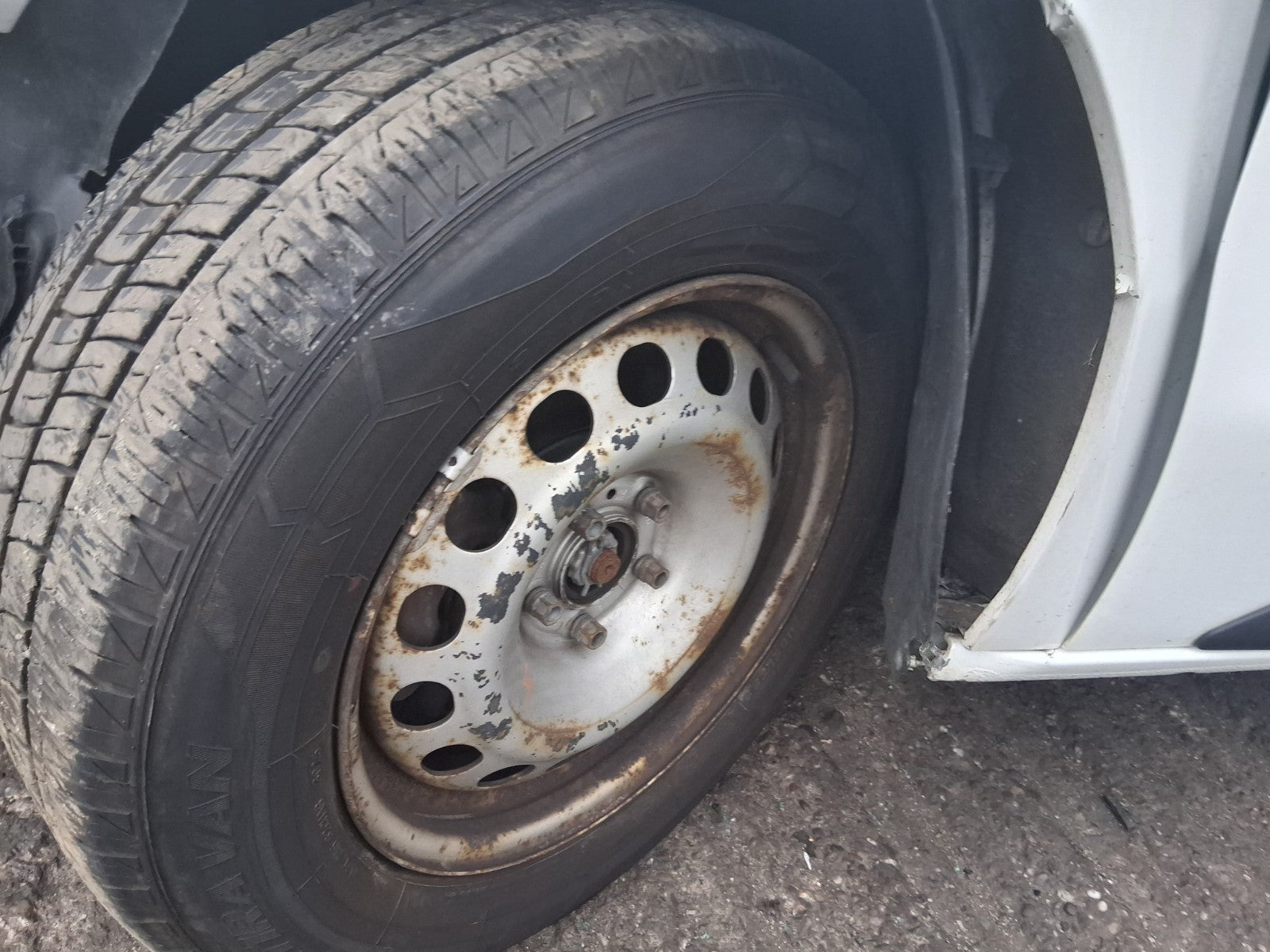 2019 CITROEN DISPATCH VIVARO MK3 16 INCH STEEL WHEEL WITH TYRE 215/65R16C REF 4