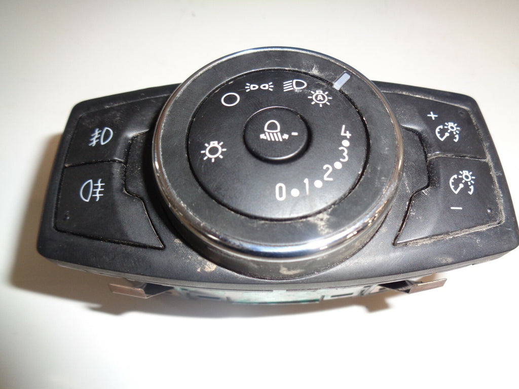 FORD ECOSPORT 2019 5DOOR HATCHBACK 5 DOOR HEADLIGHT SWITCH AV1T3D061AD