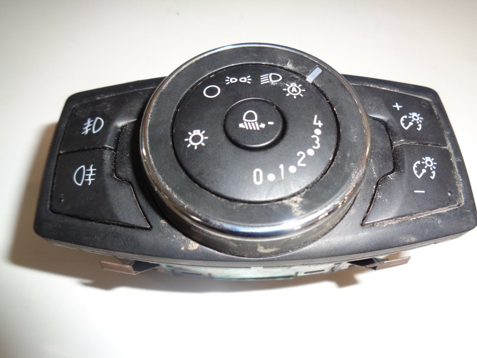 FORD ECOSPORT 2019 5DOOR HATCHBACK 5 DOOR HEADLIGHT SWITCH AV1T3D061AD