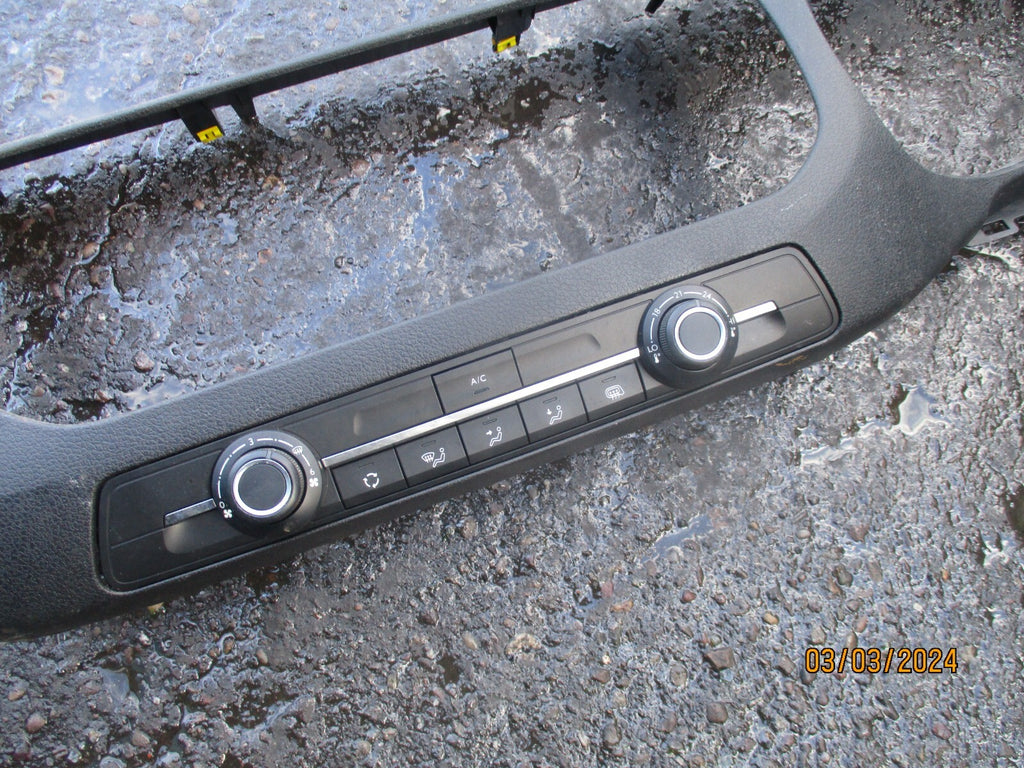 VAUXHALL VIVARO MK3 2021 HEATER CLIMATE CONTROL UNIT 98340416ZD