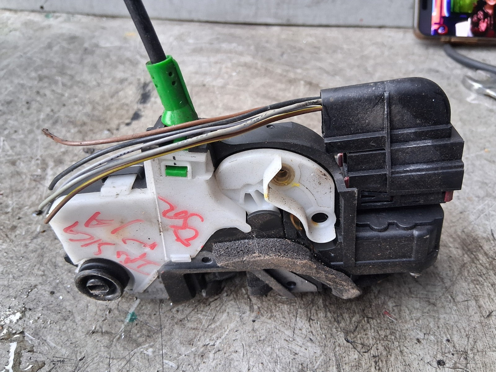 VAUXHALL INSIGNIA MK1 OSR DRIVER SIDE REAR RIGHT DOOR LOCK MECHANISM