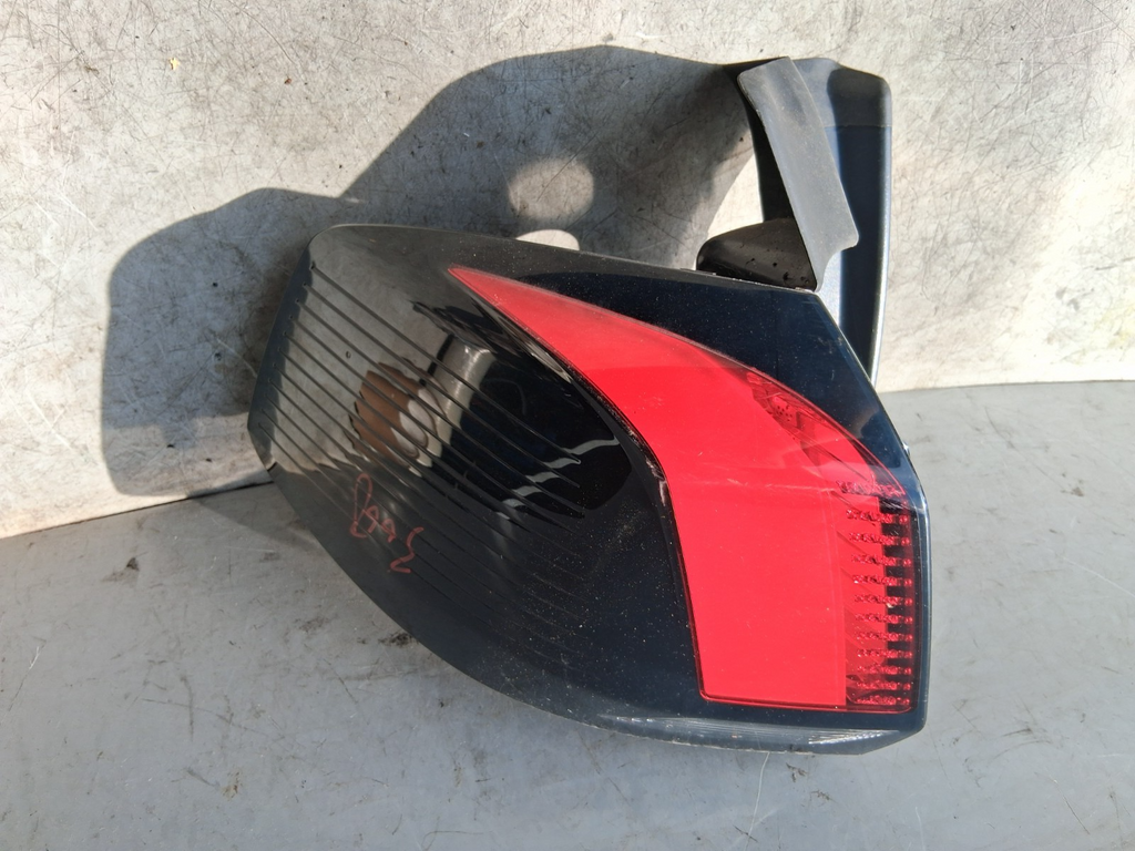 2019 PEUGEOT 5008 MK2 NSR PASSENGER SIDE REAR LEFT TAIL LIGHT 9811028080