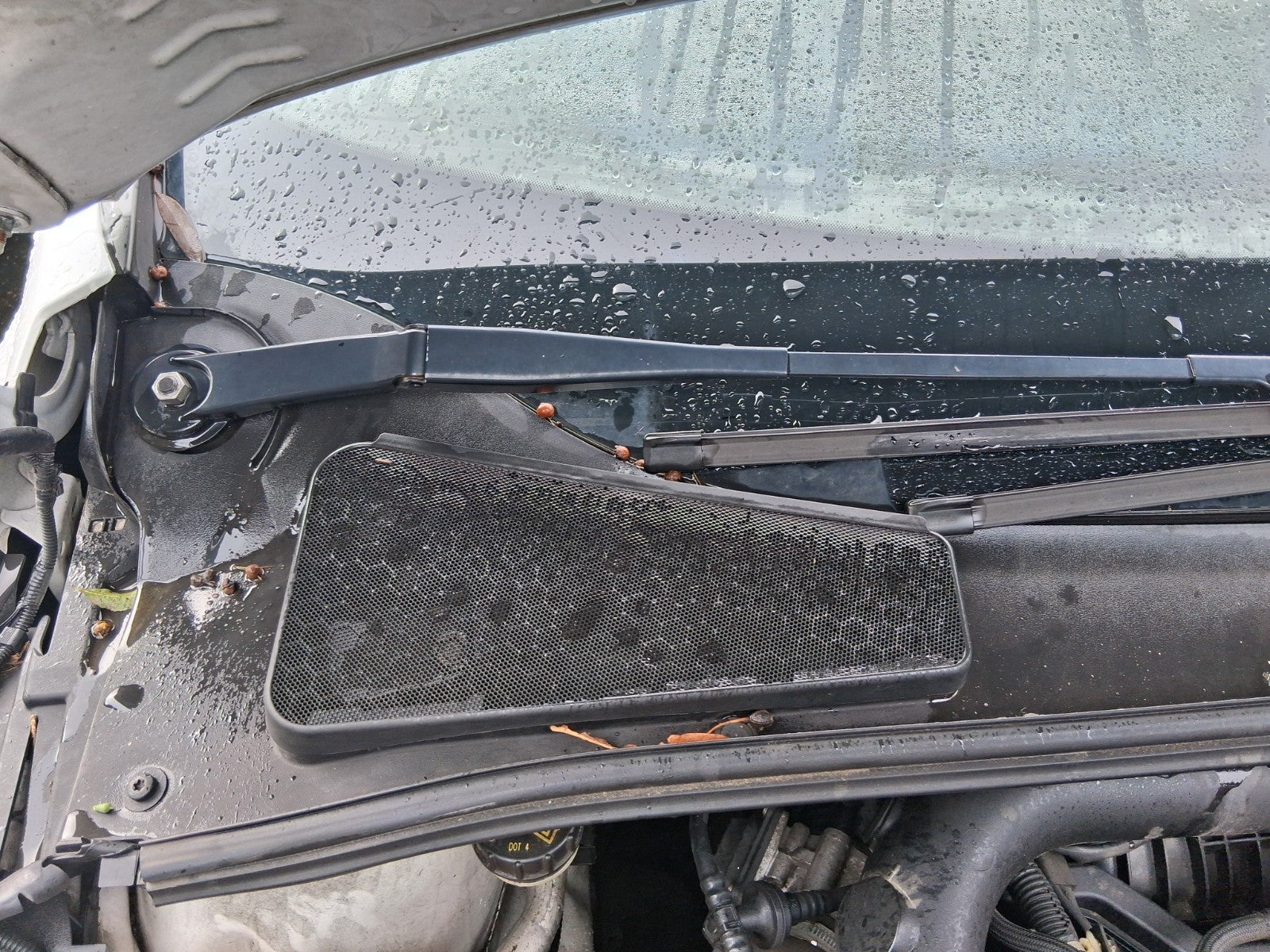 2017 FORD FOCUS MK3 ST LINE 1.0 PETROL FRONT WINDSCREEN WIPER MOTOR & LINKAGE