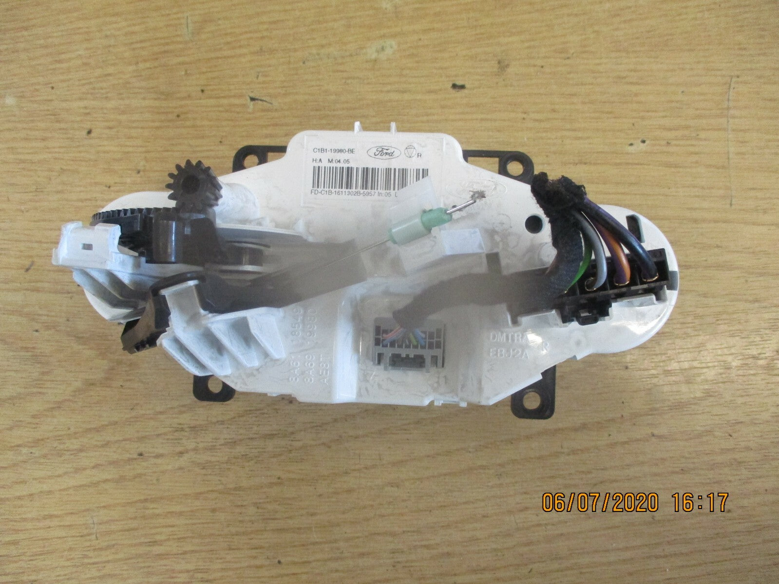 FORD FIESTA 2016 MK7 AIR CONDITIONING HEATER CONTROL 8A61 18549