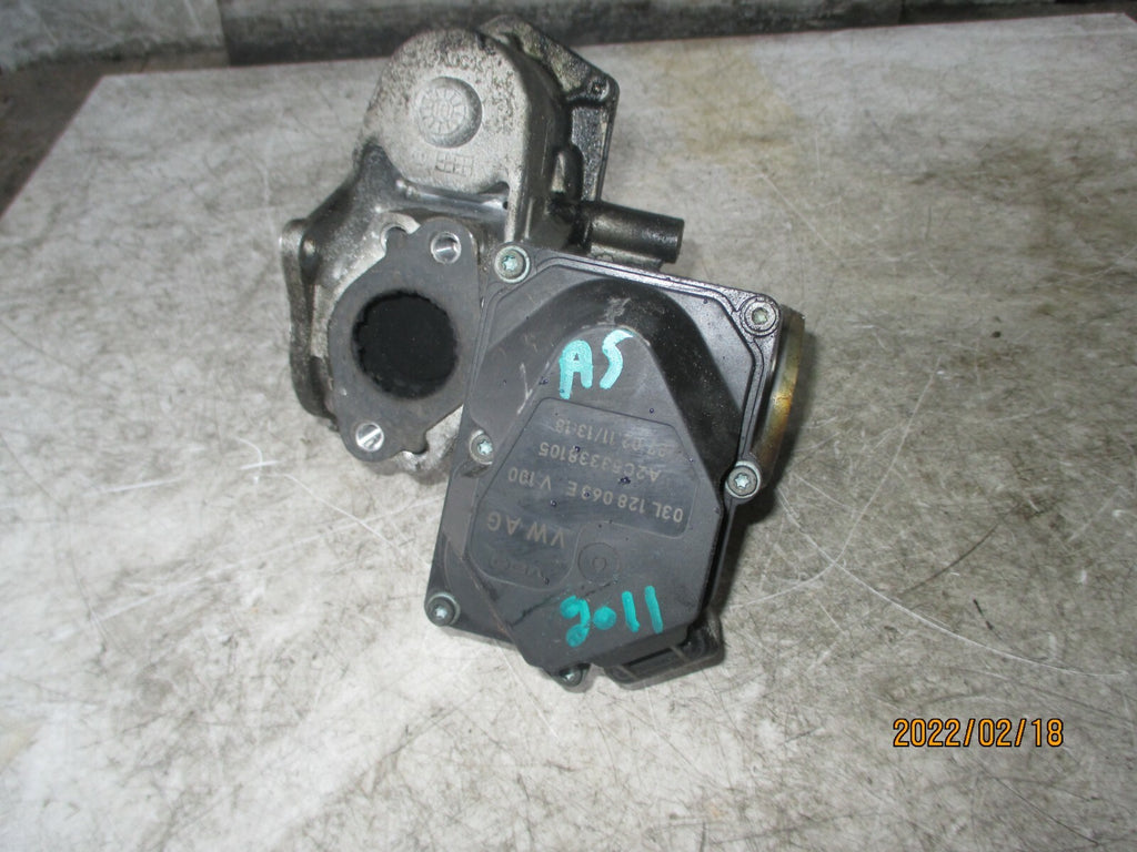 AUDI A5 8T 2011 2.0 TDI DIESEL THROTTLE BODY EGR VALVE 03L28063E 03L131501K