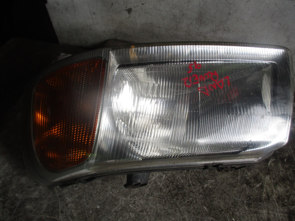 LAND ROVER FREELANDER 1999 NS PASSENGERS SIDE HEADLIGHT HEADLAMP