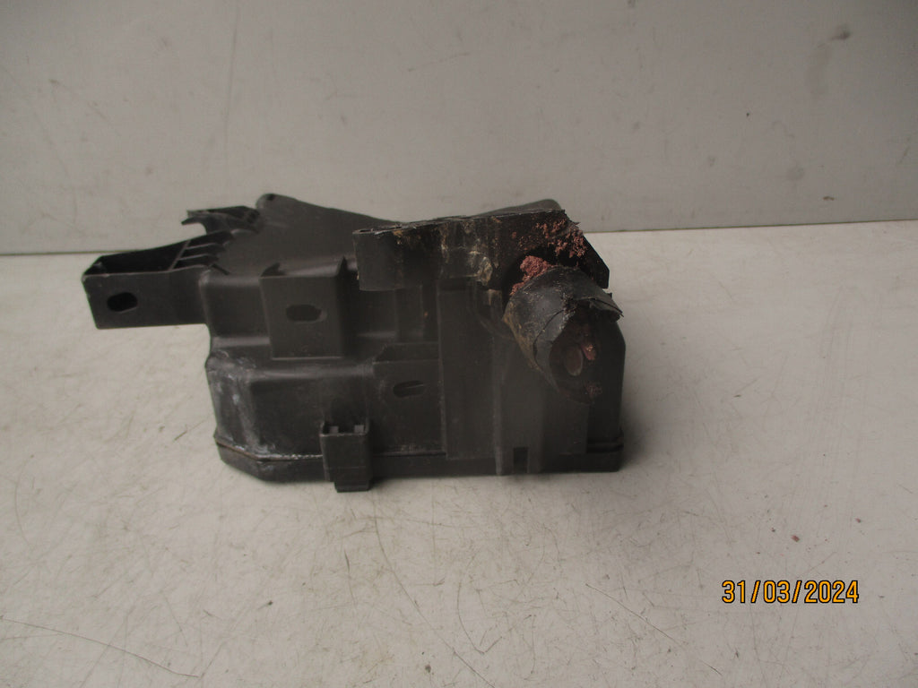 2013 NISSAN JUKE 1.5 DIESEL FUSE BOX 284B71TX2A