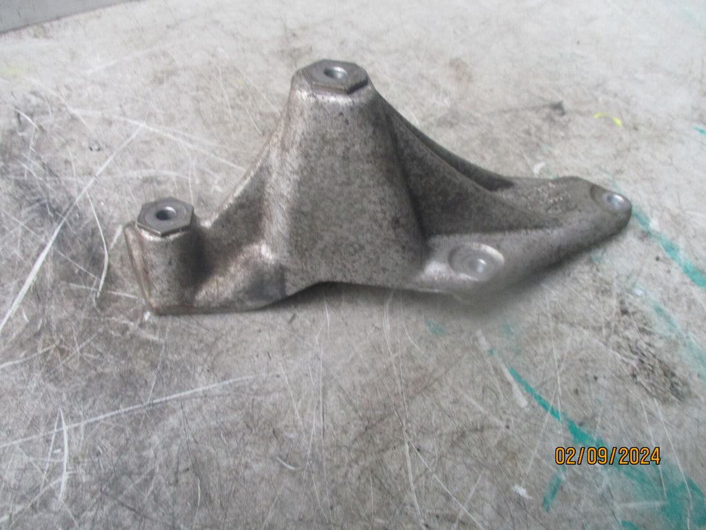 FORD GALAXY CD390 2019 INTERCOOLER BRACKET MOUNT HG9Q9P484AC