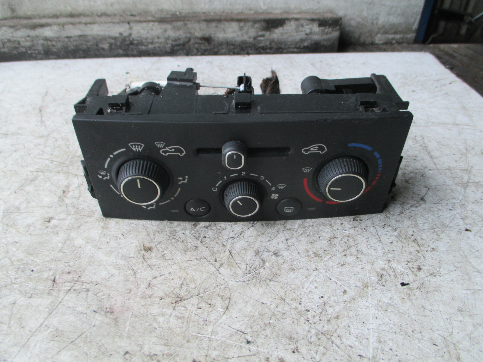 PEUGEOT 207 CC 2008 HEATER AC CLIMATE CONTROL SWITCH PANEL