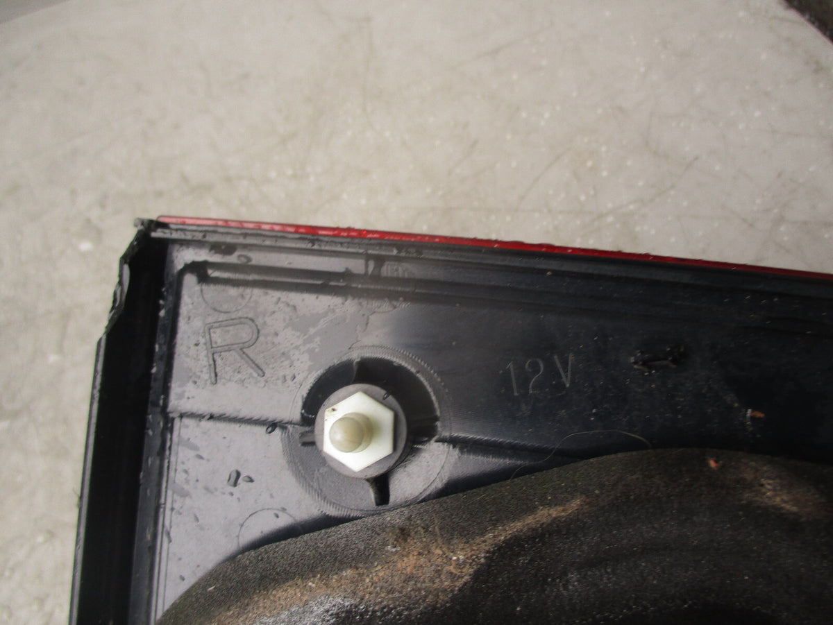 2018 SUZUKI IGNIS 1.2 PETROL OSR DRIVER REAR RIGHT INNER TAIL LIGHT 13259343