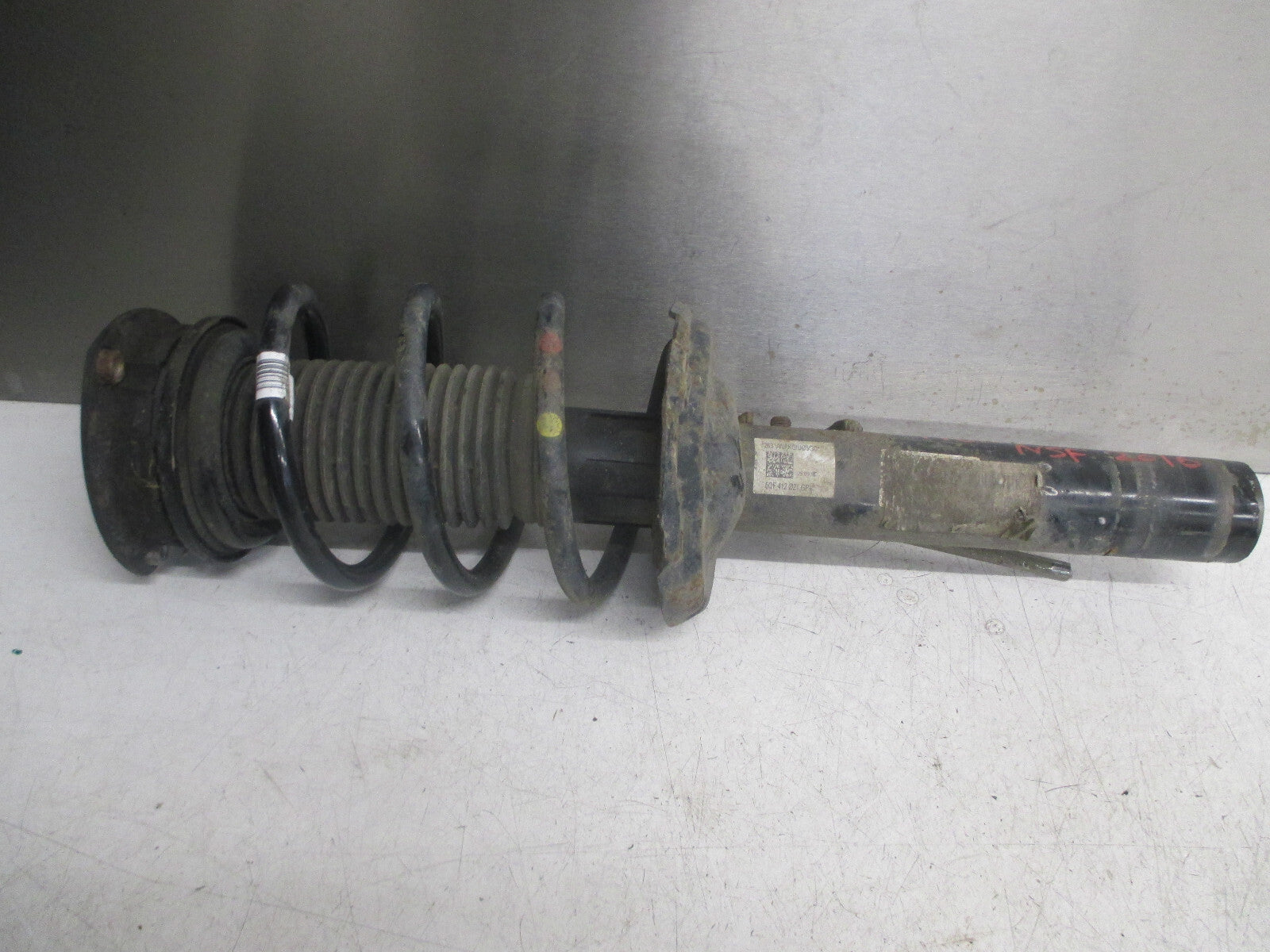 VW VOLKSWAGEN TIGUAN MK2 2016 NS PASSENGER SIDE FRONT SHOCK SPRING 5QF412021GP