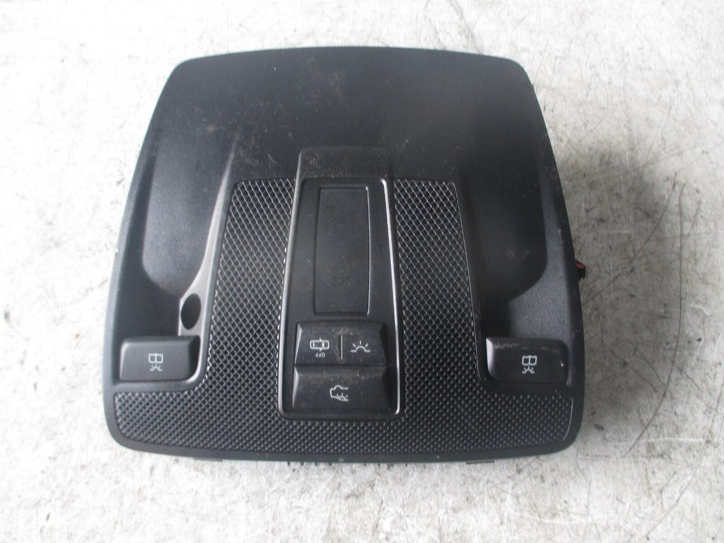 MERCEDES A CLASS W176 2018 INTERIOR FRONT ROOF LIGHT A0009004508