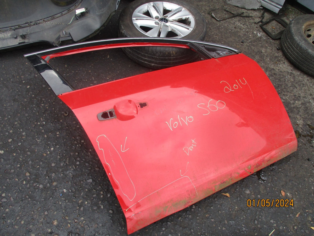 VOLVO S60 2014 MK2 OSF DRIVER SIDE FRONT DOOR PASSION RED 612
