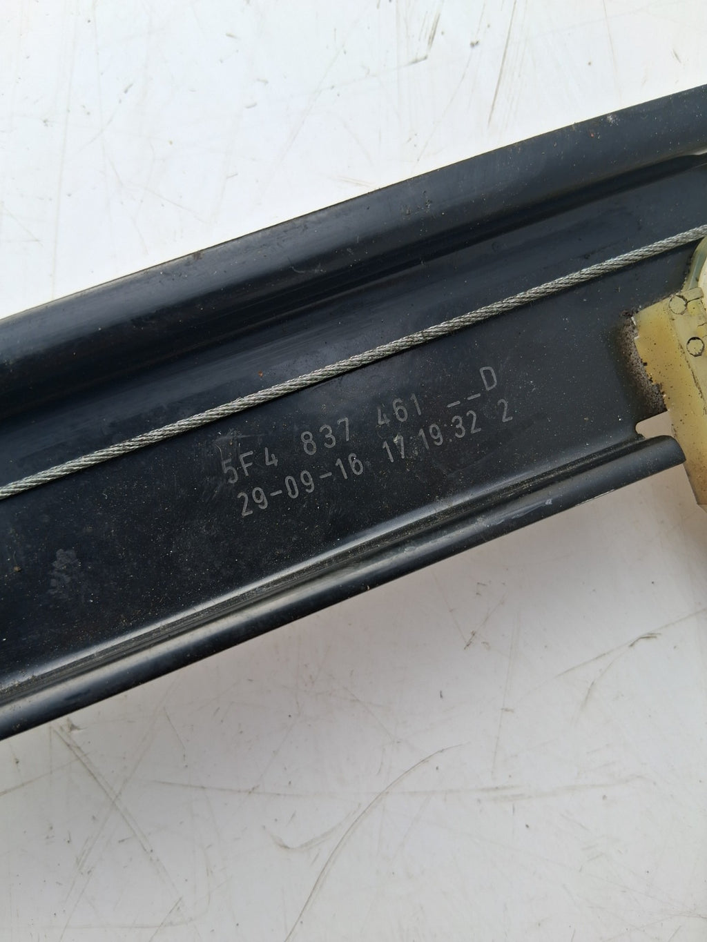 SEAT LEON 2017 MK3 NSF PASSENGER FRONT WINDOW MOTOR REGULATOR 5Q0959801B