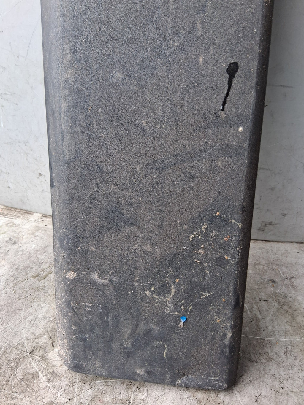 2023 RENAULT MASTER MK3 OSR DRIVER SIDE REAR RIGHT DOOR TRIM MOULDING 908520001R