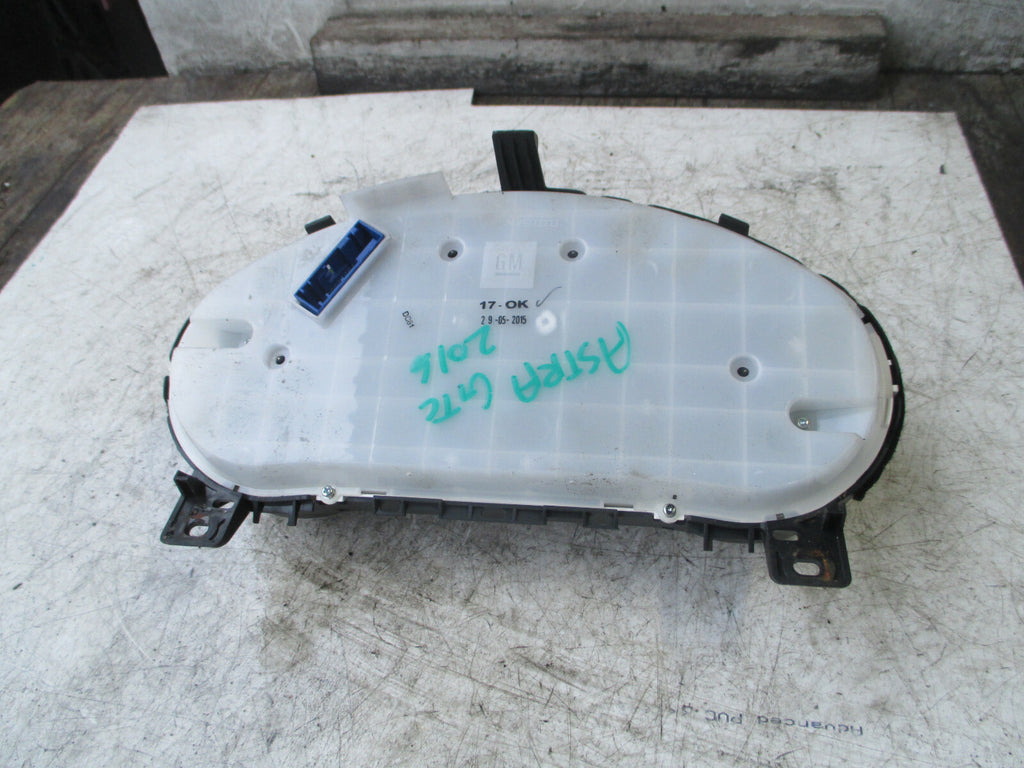 VAUXHALL ASTRA GTC 2016 1.4 PETROL SPEEDO INSTRUMENT CLUSTER 13460588 BA1X