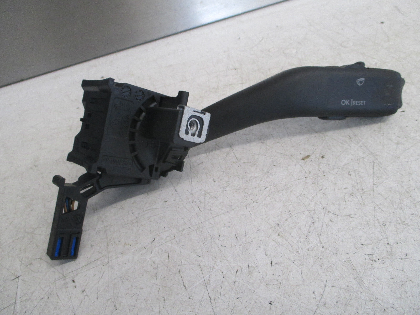 VW VOLKSWAGEN GOLF 2006 WINDSCREEN WIPER STALK SWITCH 1K0953519A